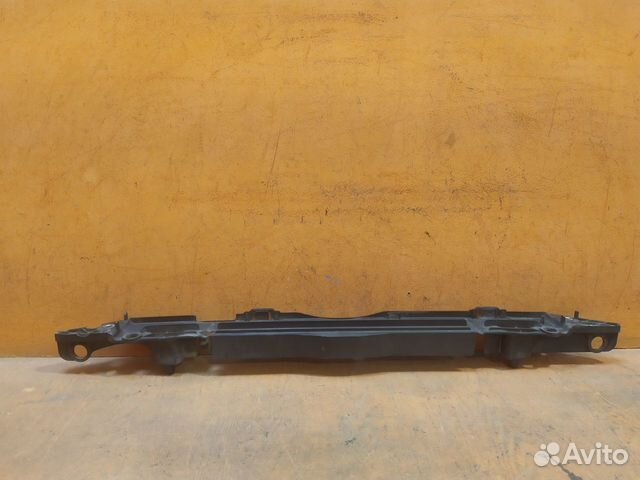 Кронштейн радиатора Toyota Auris 1 2006-2012