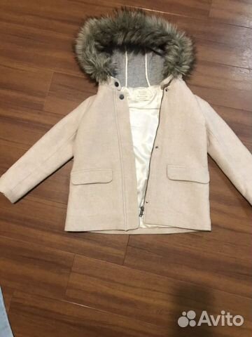 Пальто на девочку Zara Пальто на девочку Zara