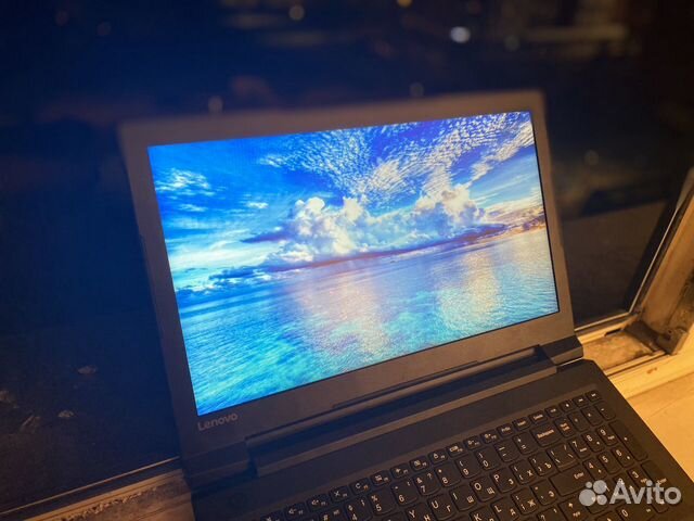 Lenovo core i3-6006u + DDR4 4 озу + full HD Lenovo core i3-6006u + DDR4 4 озу + full HD