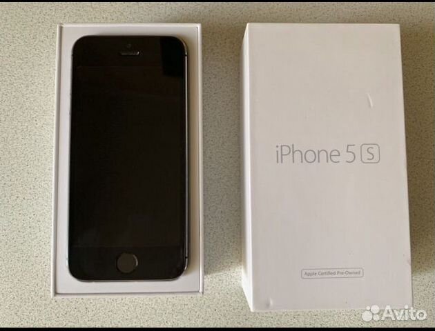 Телефон iPhone Телефон iPhone