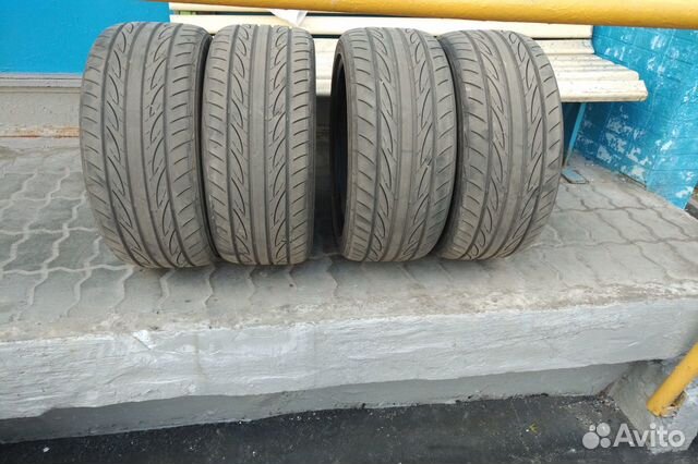 Шины r18 245/40 95w xl yokohama advan v701 Шины r18 245/40 95w xl yokohama advan v701