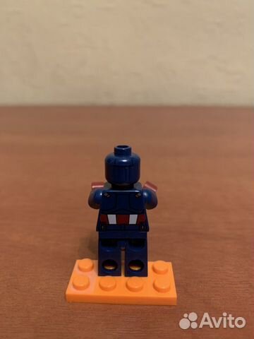 Фигурка Lego Капитан Америка Фигурка Lego Капитан Америка
