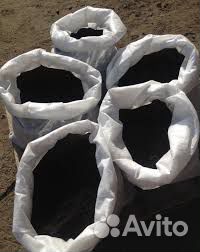 Чернозём в мешках