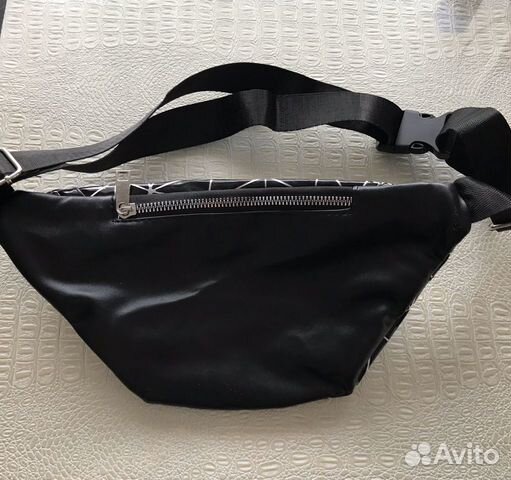 Сумка на пояс новая Сумка на пояс новая