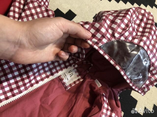 Куртка/дождевик Zara 3/4г. Р104 с сапожками Куртка/дождевик Zara 3/4г. Р104 с сапожками