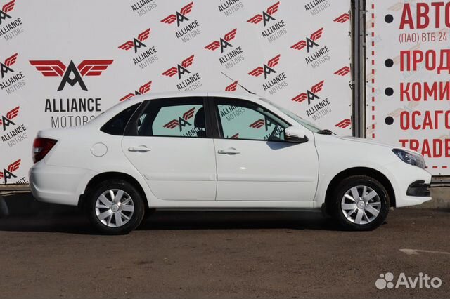 LADA Granta 1.6 AT, 2020, 10 км