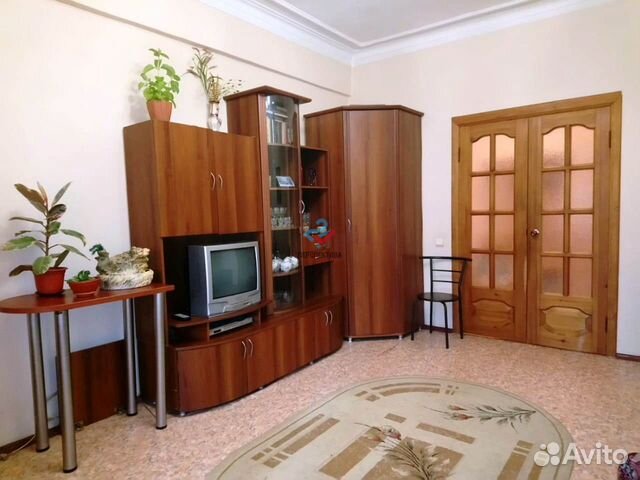 2-к квартира, 52 м², 3/3 эт.