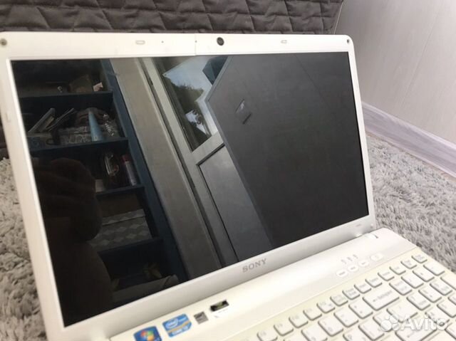 Ноутбук Sony Vaio PCG-71812V