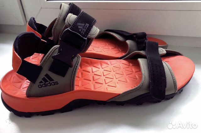 Новые сандалии adidas