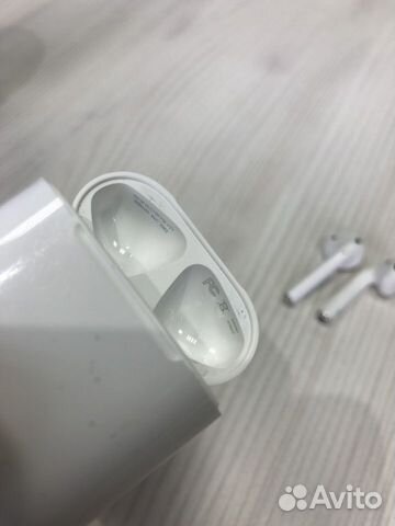 Беспроводные наушники AirPods 2 оригинал Беспроводные наушники AirPods 2 оригинал