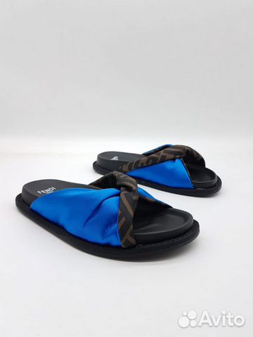 Шлепанцы Фенди Fendi. синие, розовые, красные