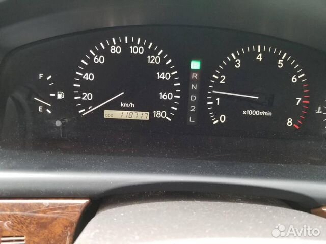В разборе Toyota Mark II (GX100) 1999г. рестайлинг
