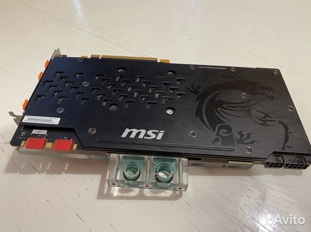 Видеокарта MSI GeForce GTX 1080 Sea Hawk EK X Видеокарта MSI GeForce GTX 1080 Sea Hawk EK X