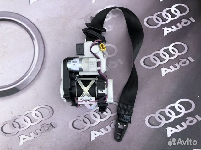 Ремень безопасности Audi A8 D4