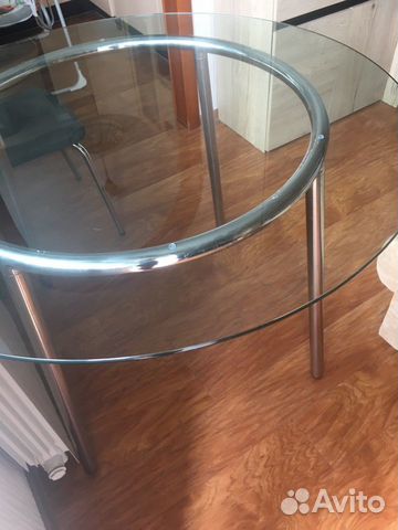 Стол обеденный стеклянный Стол обеденный стеклянный
