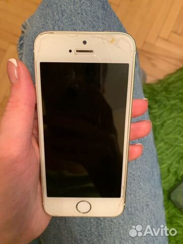 Телефон iPhone Телефон iPhone