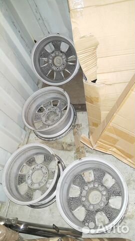 Диски литые NissanTerrano 6x139,7 R15