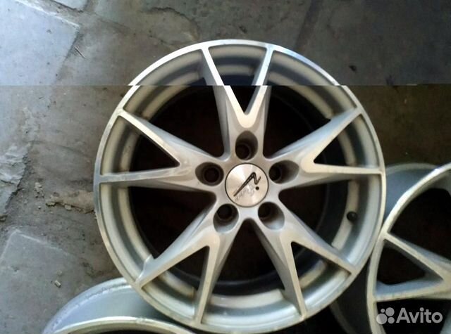 Диски бу литые R15 C на Volkswagen Polo Skoda Rapi Диски бу литые R15 C на Volkswagen Polo Skoda Rapi