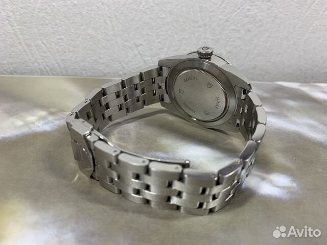 Tudor Glamour Day & Date