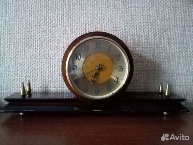 Часы механические 