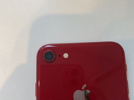 Телефон iPhone 8 256gb red