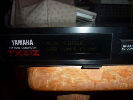 Звуковой модуль Yamaha TX81z, прошивка 1.6