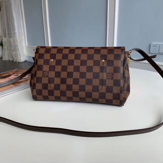 Сумка Louis Vuitton Favourite PM