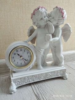 Настольные часы ангелы
