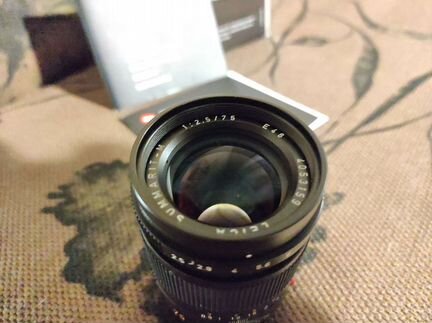 Leica Summarit-M 75mm