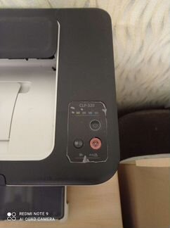 Принтер Самсунг CLP-320