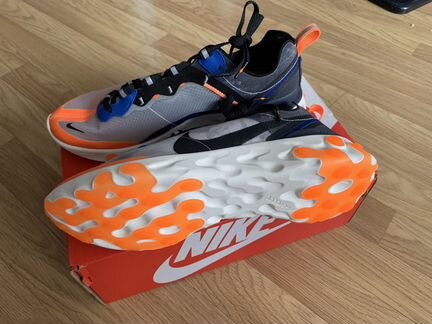 Nike React Element 87