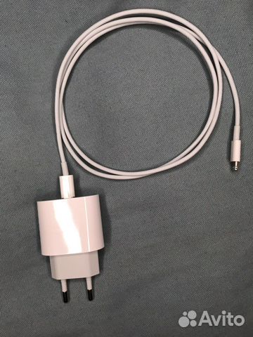 Зарядка на iPhone 20w оригинал / премиум