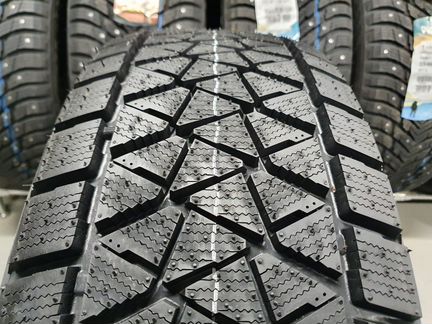 Bridgestone Blizzak DM-V2 275/60 R20