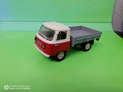 УАЗ 450д 1:43 (опытный)