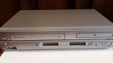 DVD/VHS-плеер Sharp DV-NC80