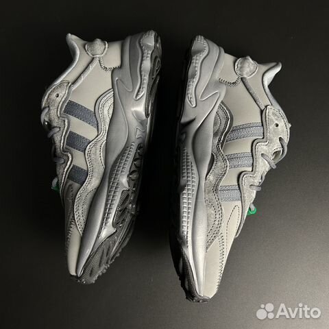 Кроссовки Adidas Ozweego