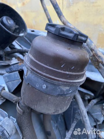 Бачок гидроусилителя руля BMW E 34