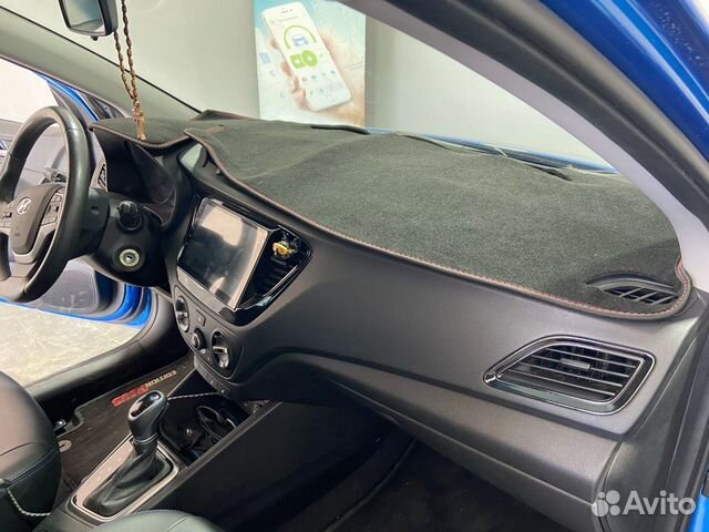 Накидка на панель Hyndai solaris 17+