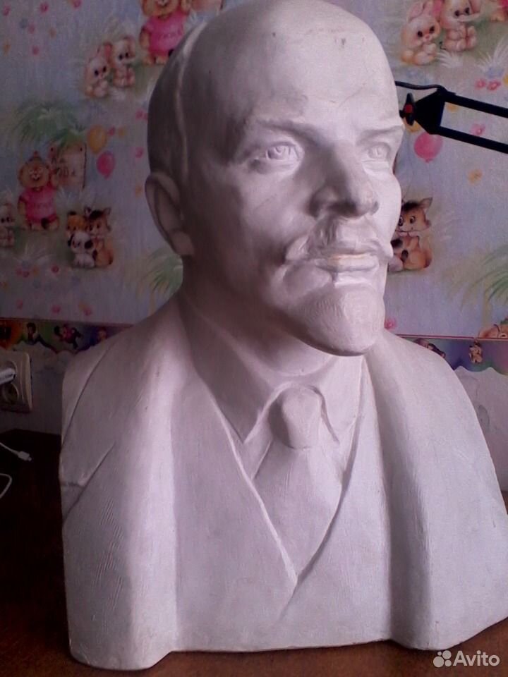 Бюст Ленин В.И