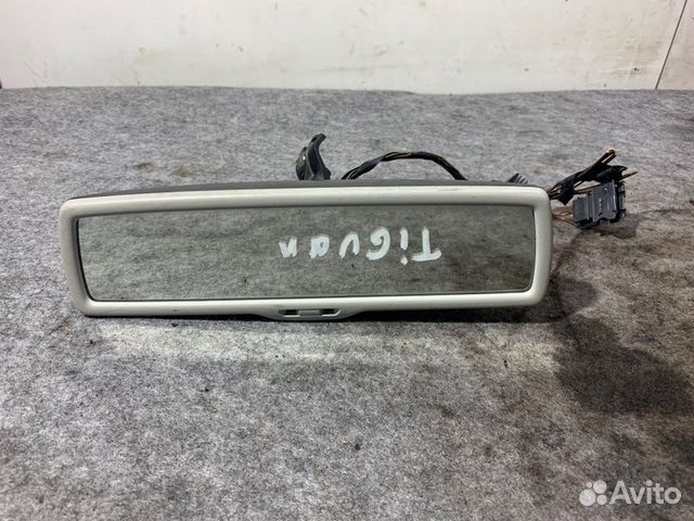 Зеркало салона Volkswagen Tiguan 5N1