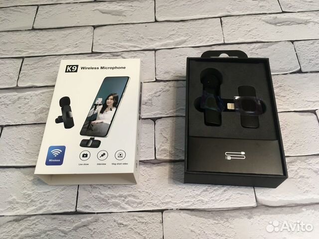 Микрофон петличный беспроводной Lightning