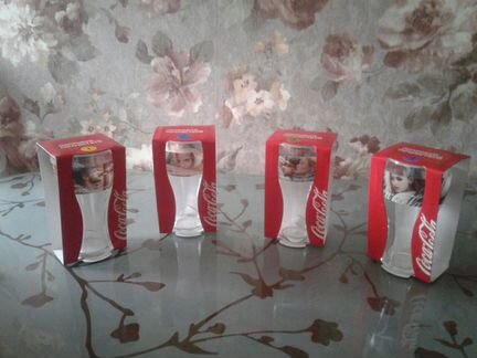 Стаканы кока-кола