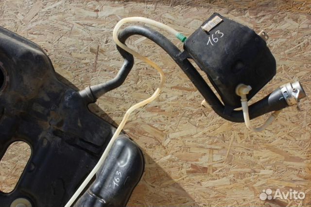 Бак топливный Audi Q7 2005 2015