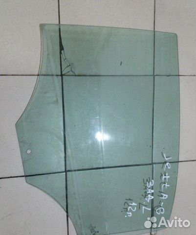 Стекло задней левой двери VW Volkswagen Jetta 6