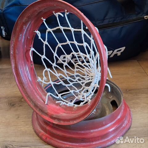 Тренажер для бросков шайбы