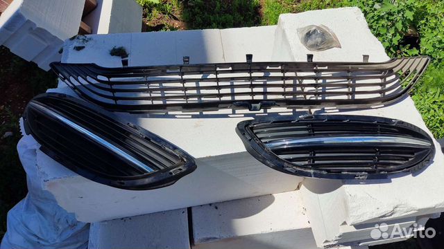 Решетка в бампер Мерседес 221