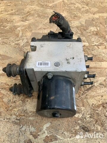 Блок abs Volkswagen Passat B6 2.0 BVY