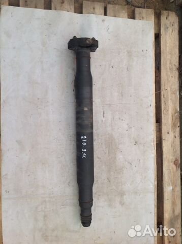 Карданый вал на мерседес Е210 e210 w210