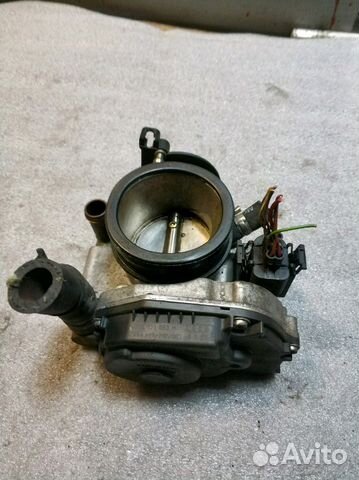 Заслонка дроссельная Фольксваген Пассат В5 AHL ADR