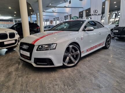 Audi RS5, 2011